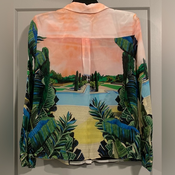 NWT Alice + Olivia Willa 100% Silk Graphic Shirt Size Medium Palm Beach Print - Picture 13 of 16